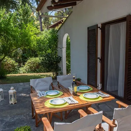 Villa Verde Sani *