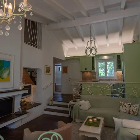 Vilă Villa Verde Sani Sani (Chalkidiki)